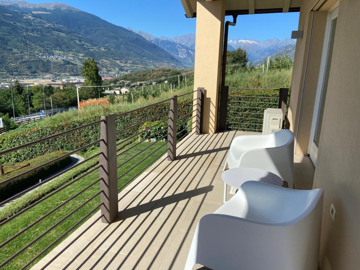 Design & Mountain View Bedroom Aosta Eksteriør bilde